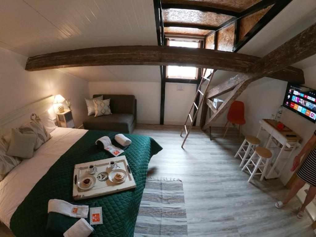 Open Door Loft Hotel ปอนตาเดลกาดา ภายนอก รูปภาพ